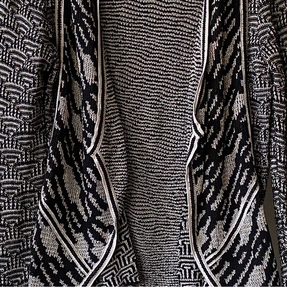 NIC + ZOE Drapey Cardigan - Picture 3 of 7